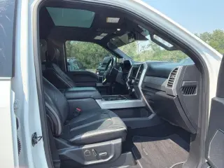 Ford F-250 SD LARIAT 2019