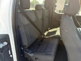 Ford F-150 STX 2025