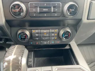 Ford F-150 Raptor 2019