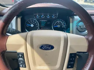 Ford F-150 SUPERCREW 2013