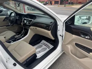 2017 Honda Accord EX