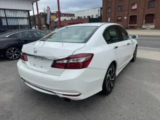 2017 Honda Accord EX