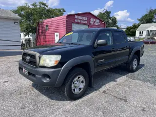 2011 Toyota Tacoma PreRunner Crew Cab