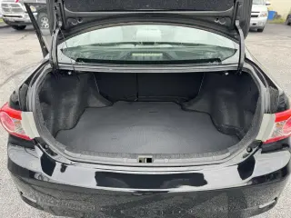 2011 Toyota Corolla 4dr Sdn Auto LE (Natl)