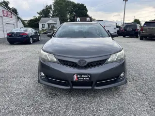 2013 Toyota Camry SE