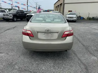 2009 Toyota Camry 4dr Sdn I4 Auto LE (Natl)