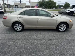 2009 Toyota Camry 4dr Sdn I4 Auto LE (Natl)