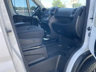 2019 RAM ProMaster Cargo Van 1500 Low Roof 136" WB