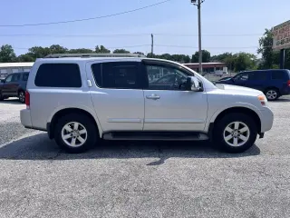 2015 Nissan Armada SV 4WD