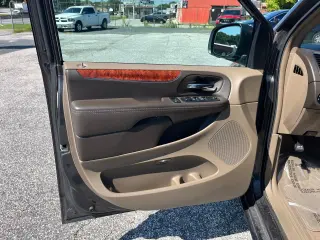 2015 Chrysler Town & Country Touring