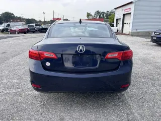 2015 Acura ILX 4dr Sdn 2.0L