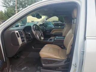 2017 GMC Sierra 1500 4WD Crew Cab 153.0" Denali