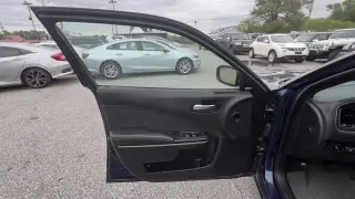 2015 Dodge Charger 4dr Sdn SXT AWD