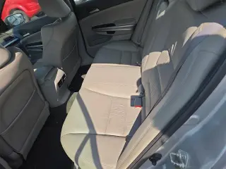 2010 Honda Accord Sdn 4dr I4 Auto EX-L