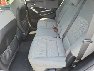2017 Hyundai Santa Fe SE 3.3L Auto