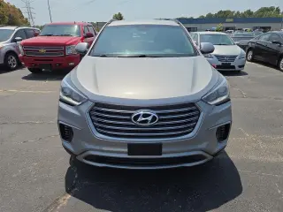 2017 Hyundai Santa Fe SE 3.3L Auto