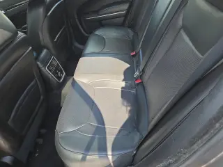 2014 Chrysler 300 4dr Sdn 300C RWD