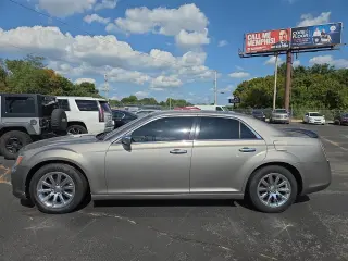2014 Chrysler 300 4dr Sdn 300C RWD