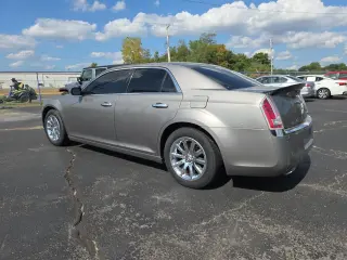 2014 Chrysler 300 4dr Sdn 300C RWD