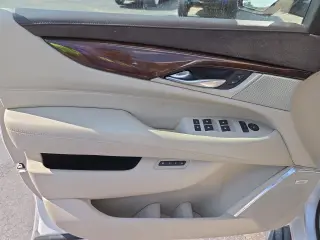 2017 Cadillac Escalade 2WD 4dr Luxury