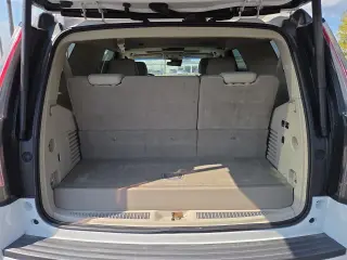 2017 Cadillac Escalade 2WD 4dr Luxury