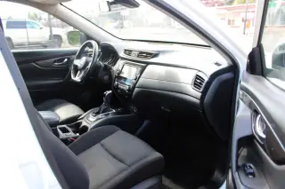 2019 Nissan Rogue FWD SV