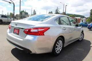 2016 Nissan Altima 4dr Sdn I4 2.5 S