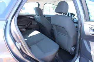 2015 Ford Focus 4dr Sdn SE