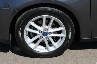2015 Ford Focus 4dr Sdn SE