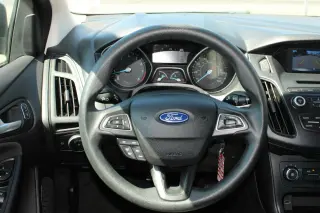 2015 Ford Focus 4dr Sdn SE