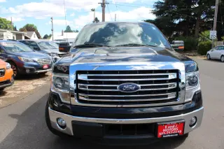 2014 Ford F-150 2WD SuperCrew 145" Lariat