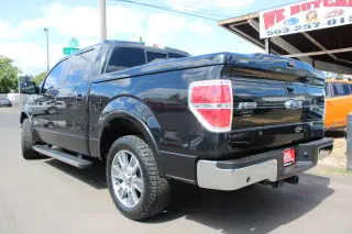 2014 Ford F-150 2WD SuperCrew 145" Lariat