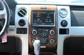 2014 Ford F-150 2WD SuperCab 145" Lariat