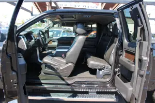 2014 Ford F-150 2WD SuperCab 145" Lariat