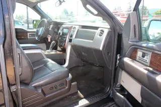 2014 Ford F-150 2WD SuperCab 145" Lariat