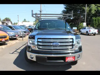 2014 Ford F-150 2WD SuperCab 145" Lariat