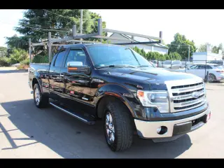 2014 Ford F-150 2WD SuperCab 145" Lariat