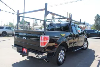 2014 Ford F-150 2WD SuperCab 145" Lariat