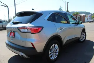 2021 Ford Escape SE AWD