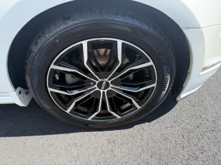 2013 Ford Mustang COUPE