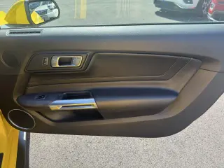 2018 Ford Mustang PREMIUM