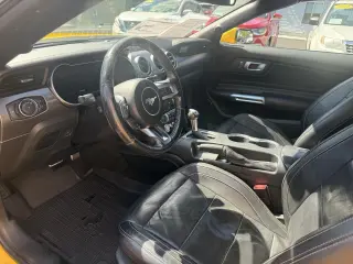 2018 Ford Mustang PREMIUM