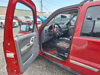 2005 Jeep Liberty LIMITED