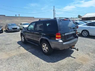 2005 Ford Escape XLT