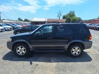 2005 Ford Escape XLT