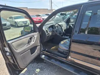 2005 Ford Escape XLT