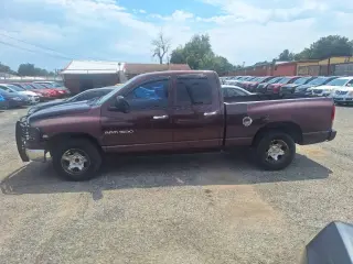 2005 Dodge Ram 1500 ST