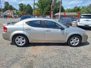2009 Dodge Avenger SXT