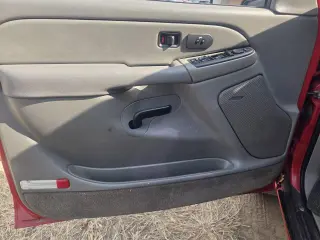 2004 Chevrolet Tahoe BASE