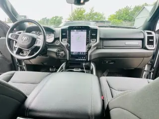 2023 RAM 1500 Big Horn Crew Cab SWB 4WD